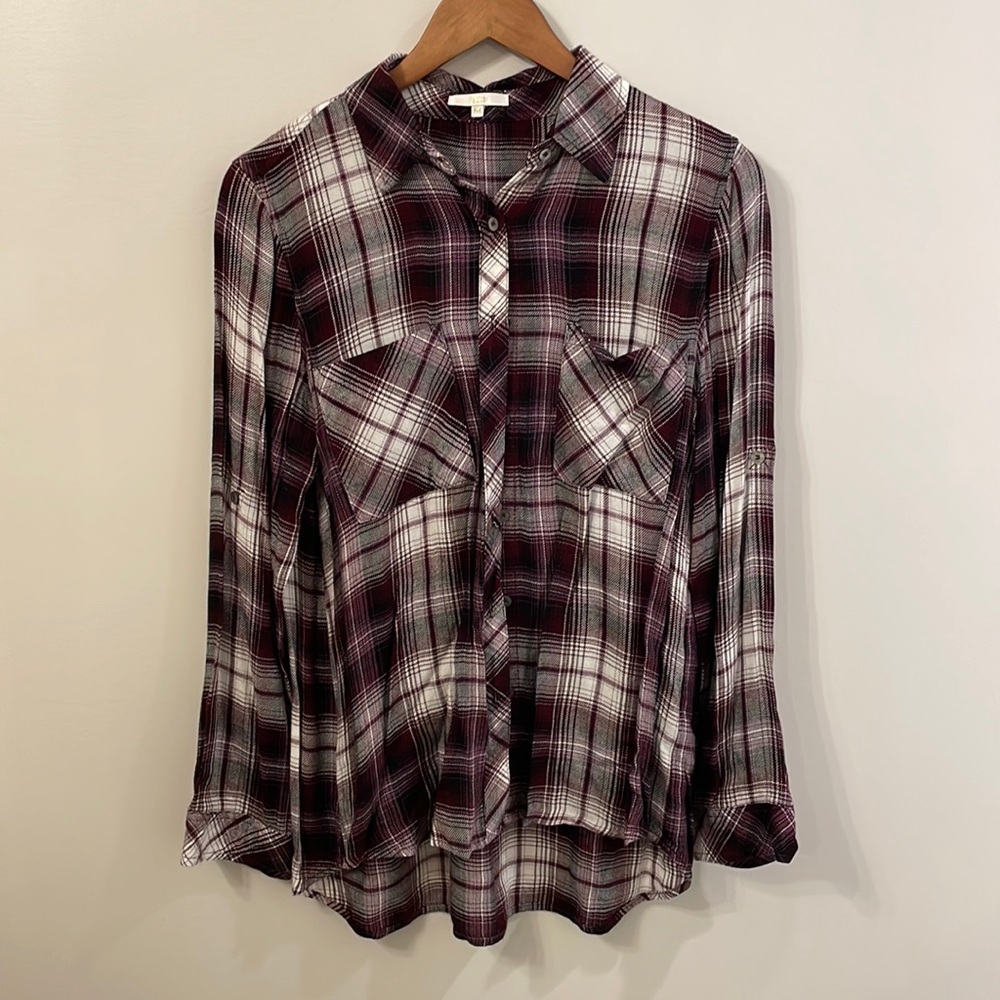 Laju Flannel Plaid Button Down